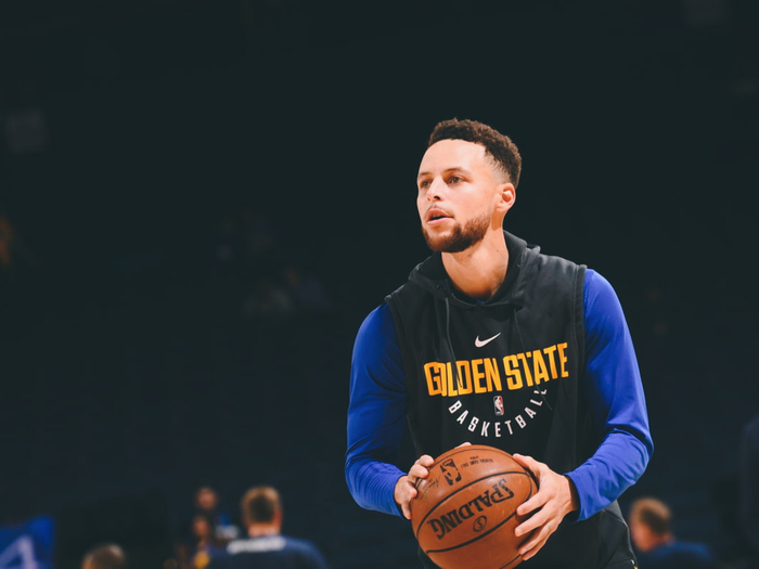 也在激励着 也在激励着