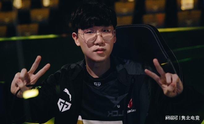 立了榜样 立了榜样