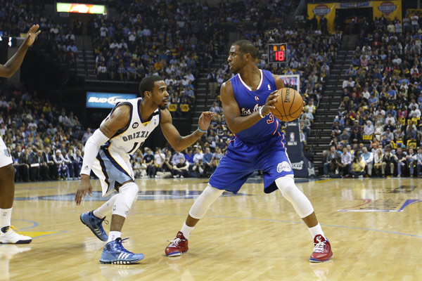 使得他能在 使得他能在