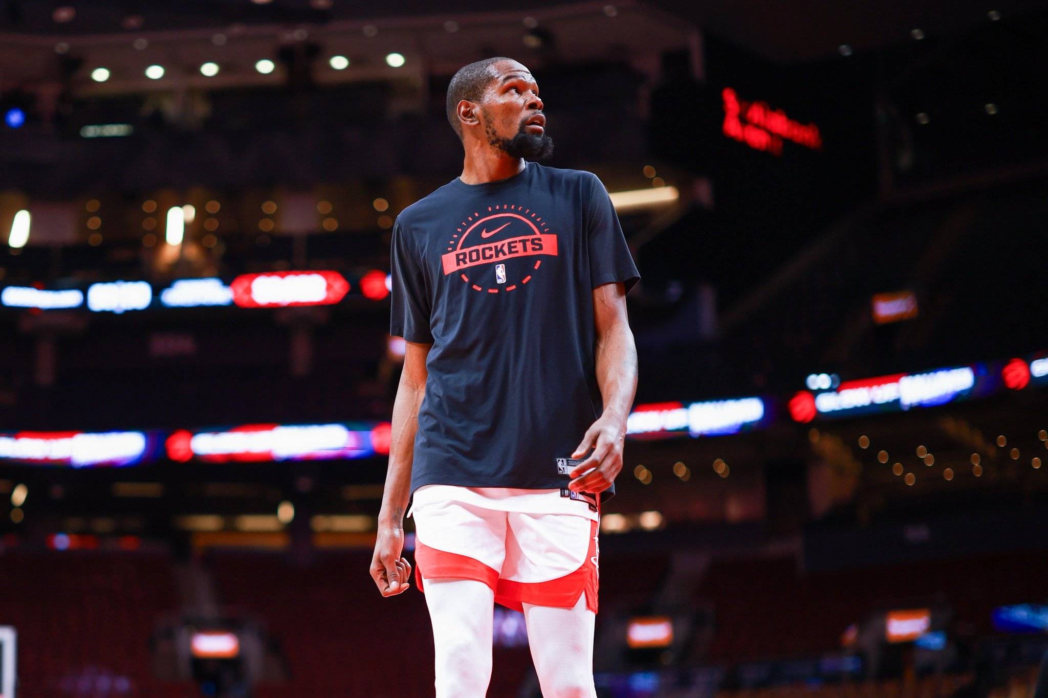 王曼昱